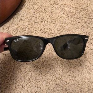 Ray-Ban Black New Wayfarer Polarized